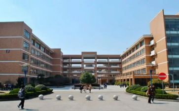 大学毕业自我鉴定6篇