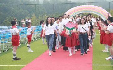 中秋节小学生国旗下优秀演讲稿3篇